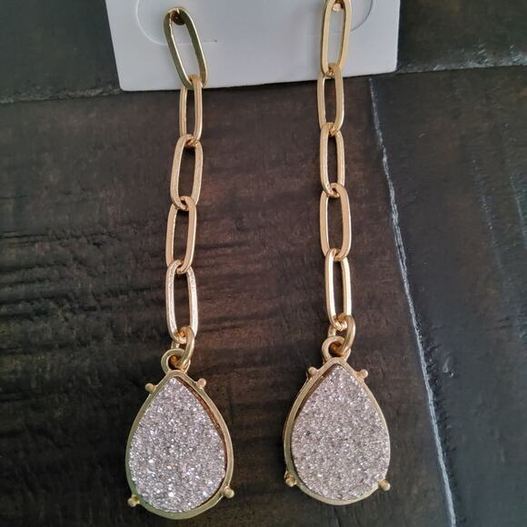 Faux Druzy Long Dangle Teardrop Gold Tone Chain Detail Earrings - Picture 4 of 6